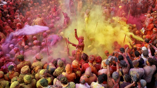 Best Travel Agency in Varanasi for Your Lathmar Holi Tour in Vrindavan
