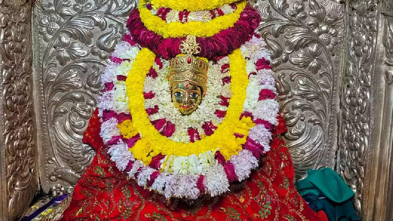 Annapurna Devi Temple: The Goddess Who Nourishes Kashi