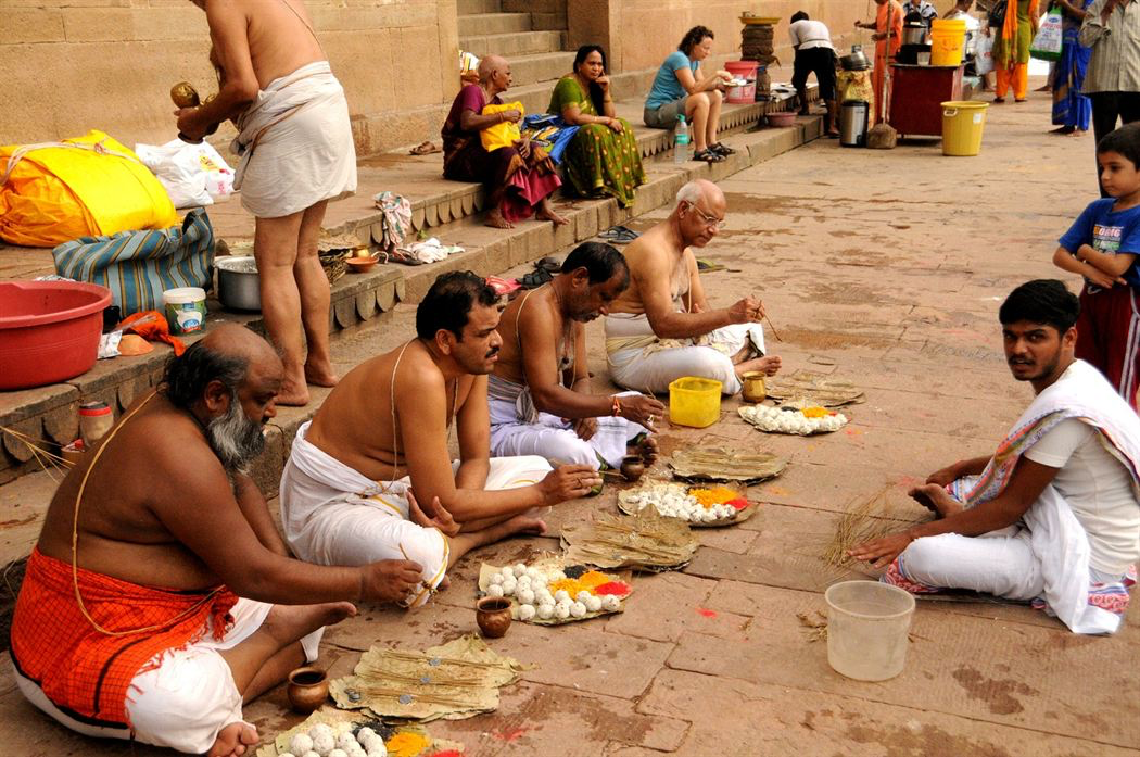 Pind Daan Complete Tour Package Varanasi - Allahabad - Boodhgaya