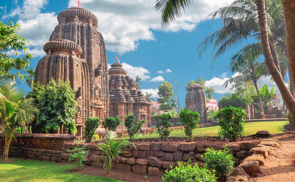 Bhubaneswar Puri Tour Package.
