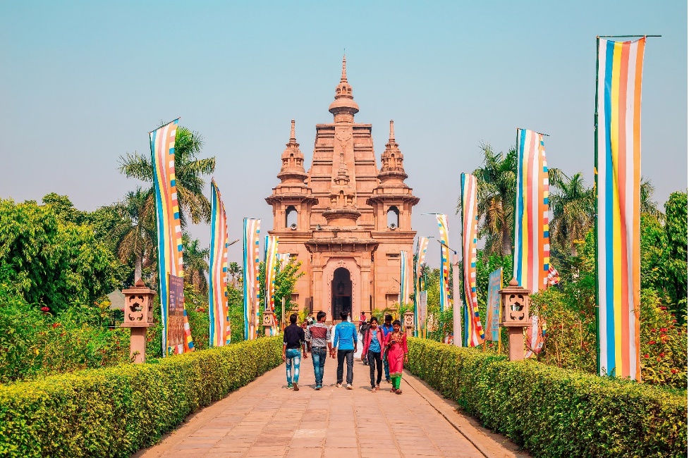 Sarnath Buddhist Special Tour in Varanasi